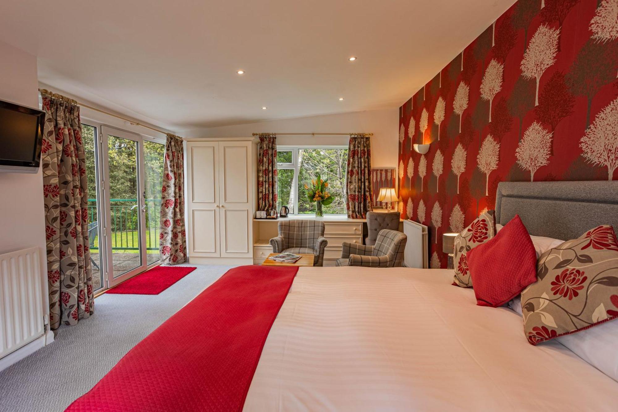 Burn Garden - On Windermere 4*
